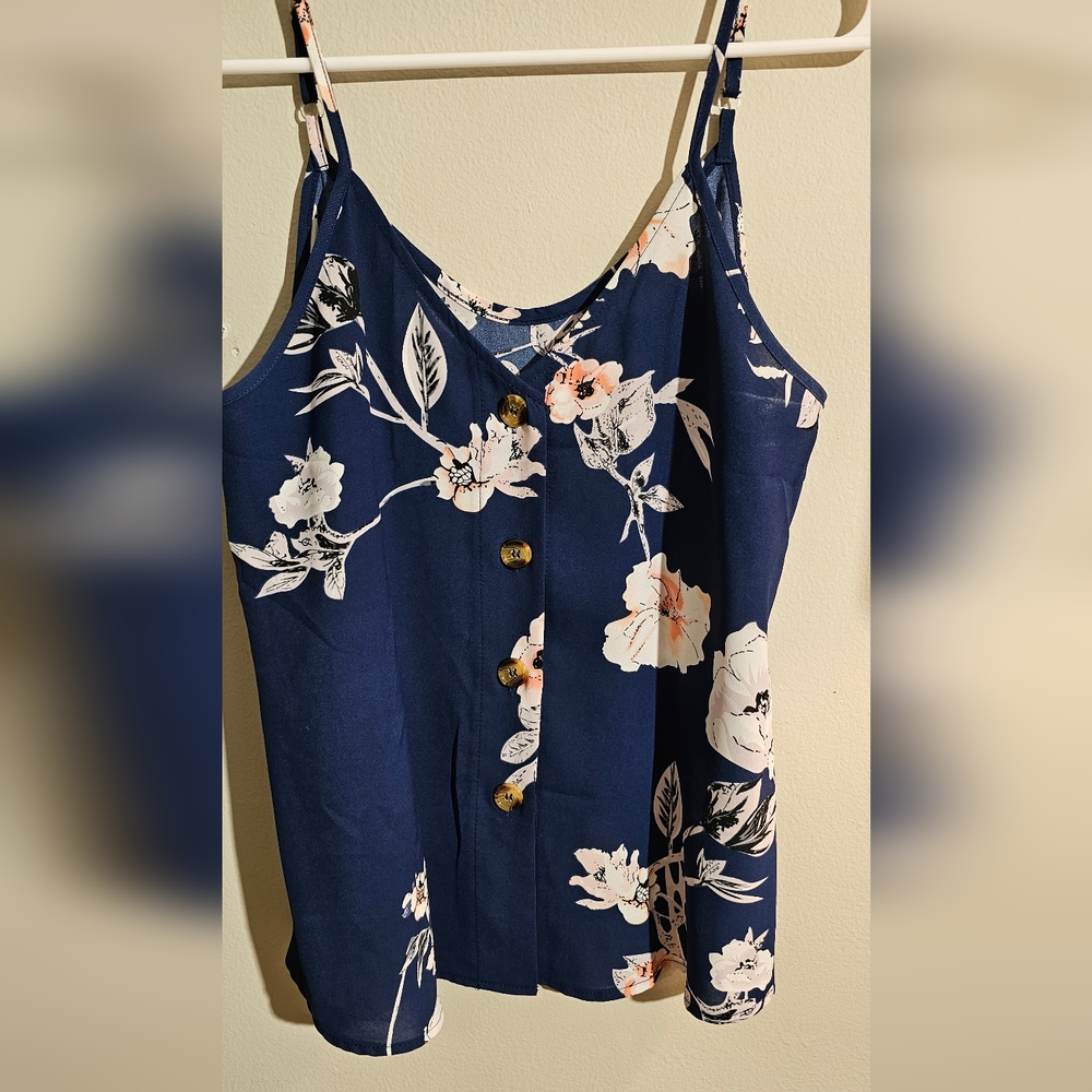 Floral tank top